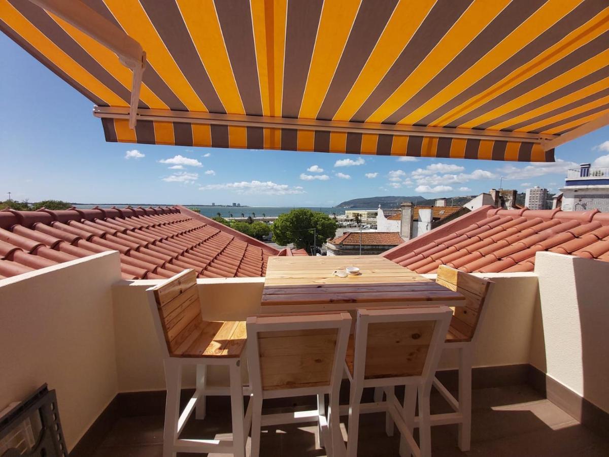 Appartamento Tree House Setúbal Esterno foto